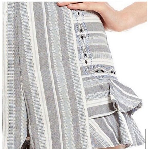 Womens Anthropologie Gianni Bini Striped Emb High Waisted Shorts - Sz S - Picture 6 of 7